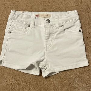 Levi’s shorty short